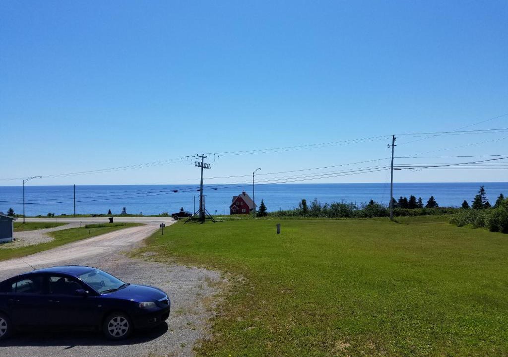 Sainte-Therese-de-Gaspe Hostel | Le 125 Hébergement