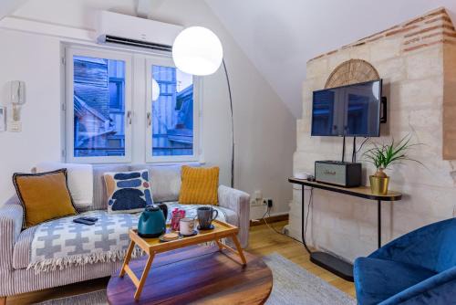 Old Town Apartment | le 13 ELEGANT TROYES