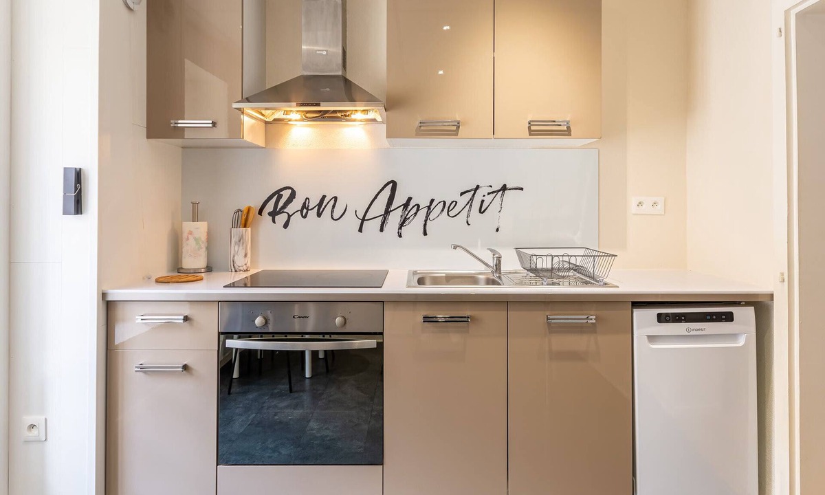 Montbeliard Apartment | Le 22gregimmoappart'hôtel