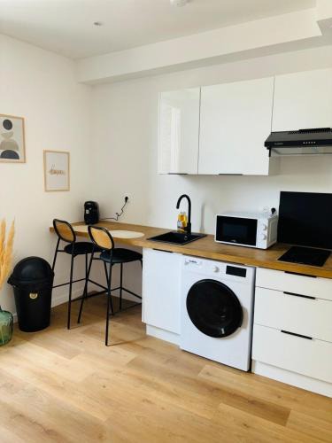 Coudekerque-Branche Apartment | Le 32 - Studio rénové - Centre