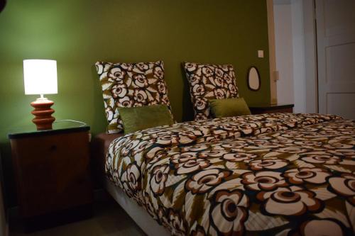 Holtzwihr Apartment | Le 70s 2 pièces proche Colmar