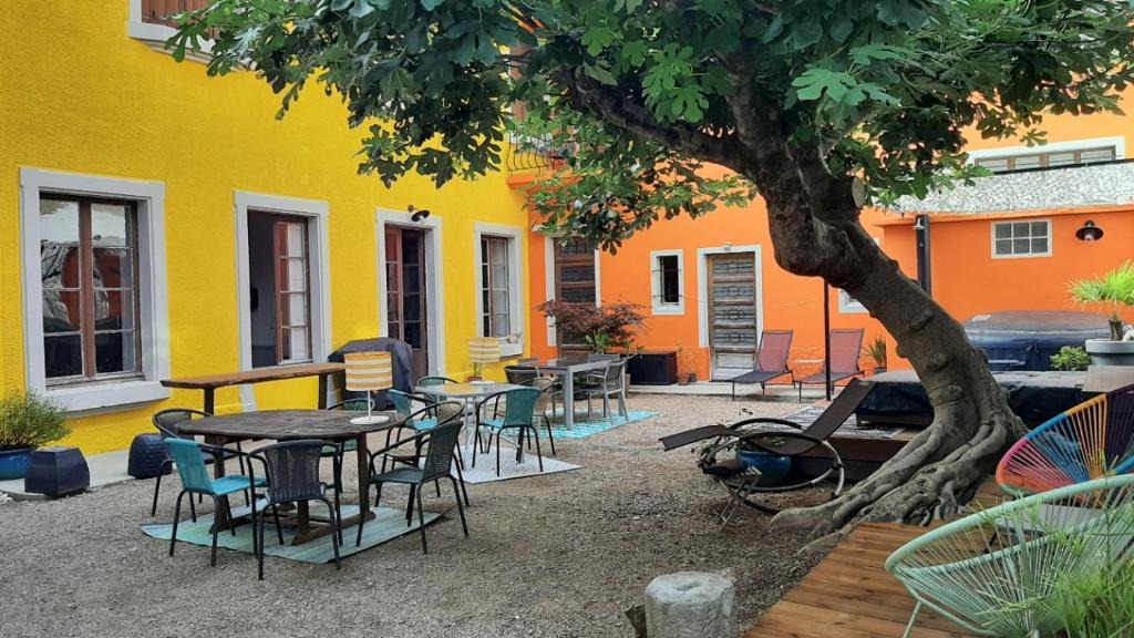 Bastide Saint-Louis Bed & Breakfast | Le 9 de Cour, Chambre Caouette