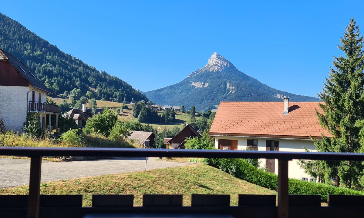 Saint-Pierre-de-Chartreuse Apartment | Le Bois Joli en Chartreuse