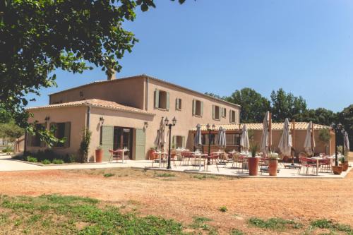 La Roquebrussanne Hotel | Le Baguier