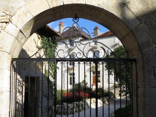 Montsaugeon Bed & Breakfast | Le Bailli de Montsaugeon