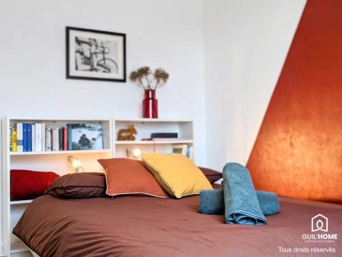 La Madeleine Apartment | Le Balcon de l'Europe - Cosy - Parking - Tramway
