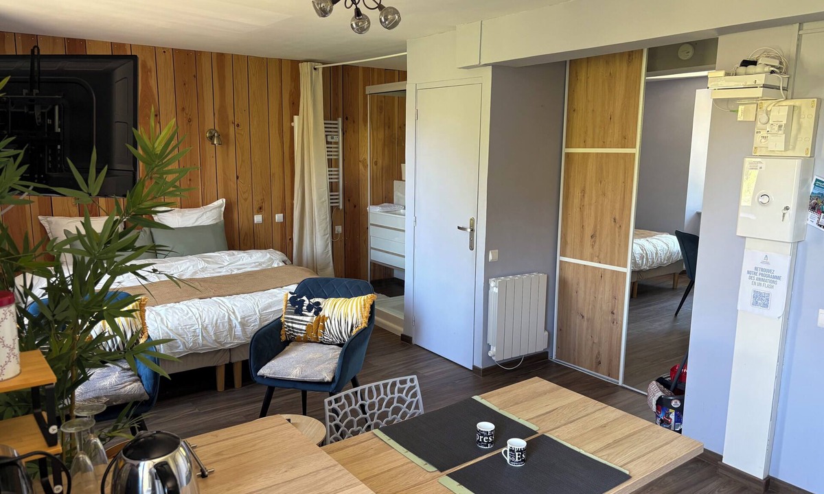 Ussat Apartment | Le Balcon des Vallées: Cure, View and Tranquillity