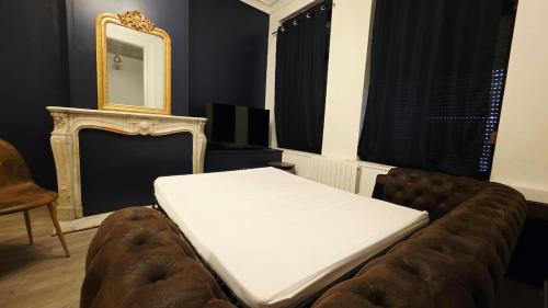 Bourbourg Apartment | Le Baroque de Machy - Centre ville - Parking privé gratuit