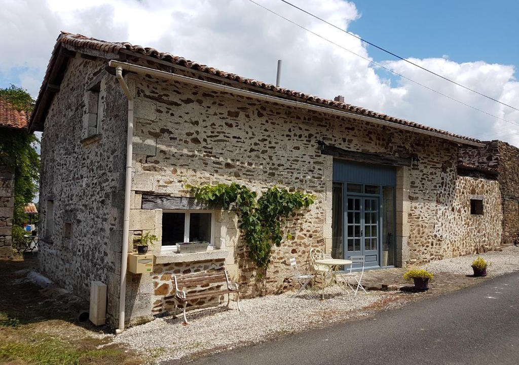 Cherves-Chatelars House | Le Barry