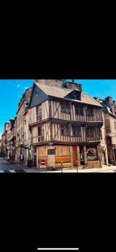 Dinan Apartment | Le bateau ivre- historique