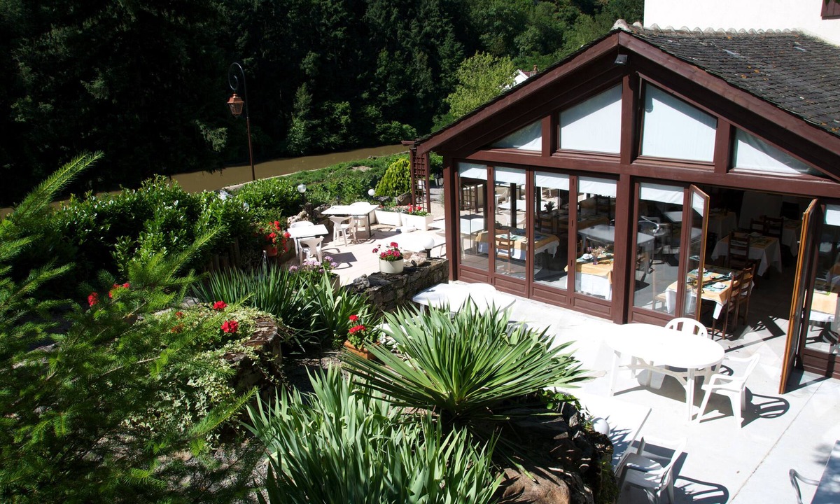 Najac Hotel | Le Belle Rive