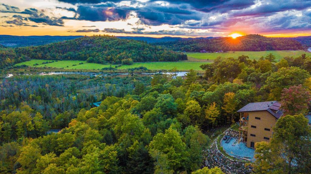 La Peche Bed & Breakfast | Le Bellevue Modern Lodge