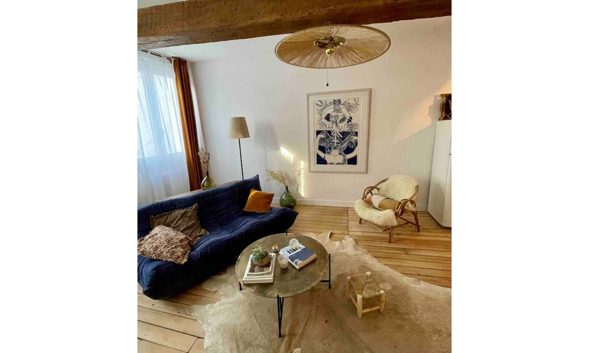 Barbatre Apartment | Le Bercail next cathedral