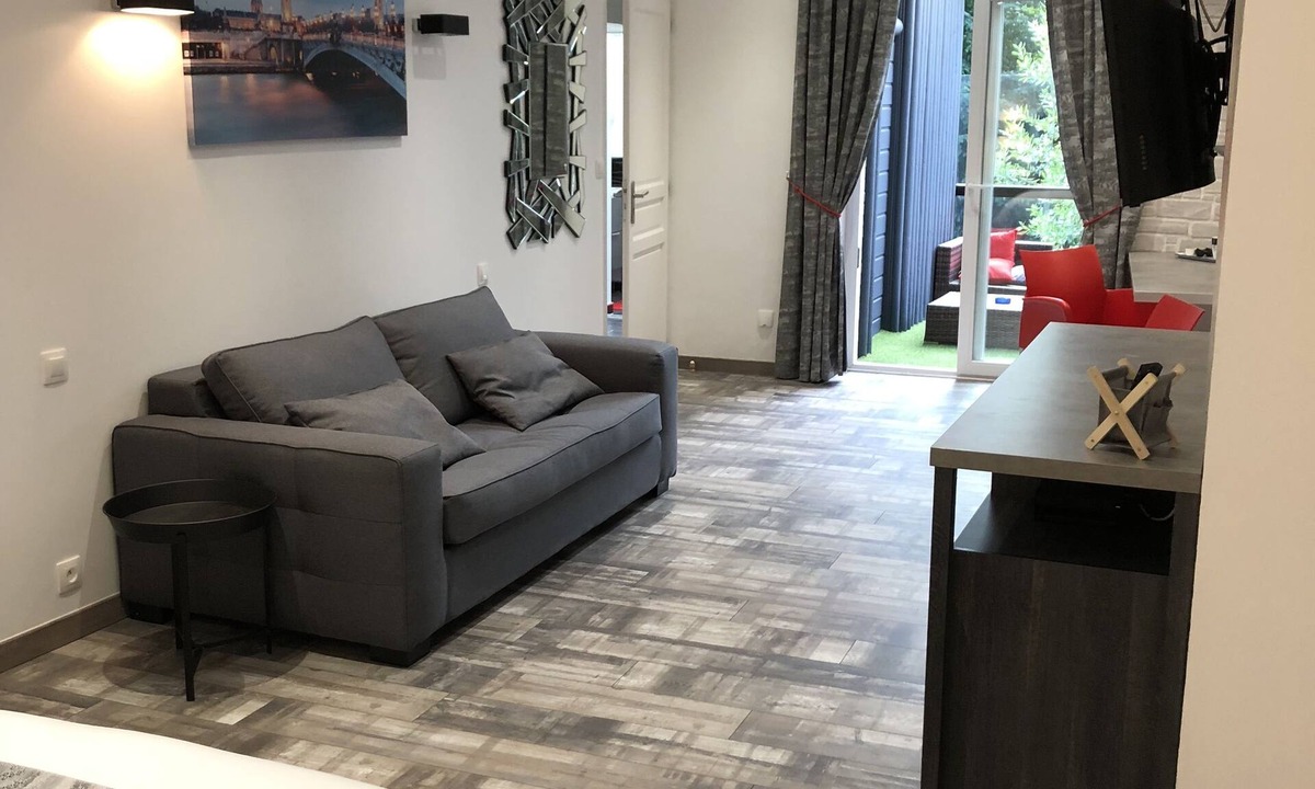 Flers Hotel | Le Beverl'Inn