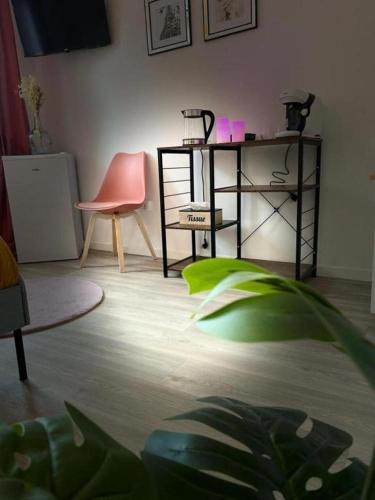 Roubaix Apartment | Le Big Road Cinq