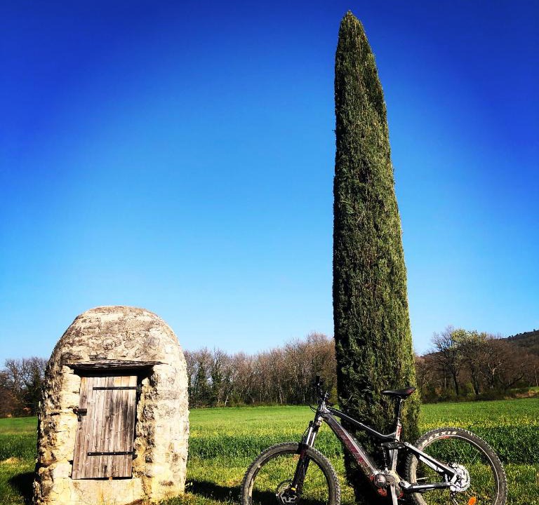 Cereste Apartment | Le bois de Sibourg