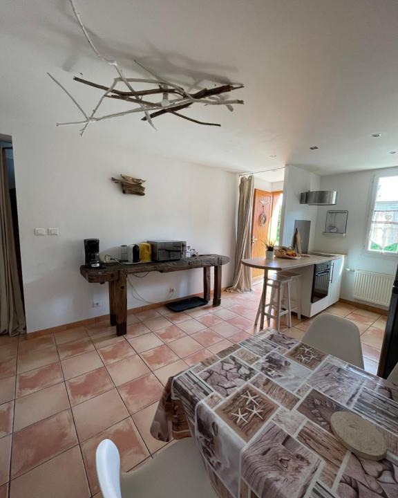 Arrigny House | Le Bois Flotté