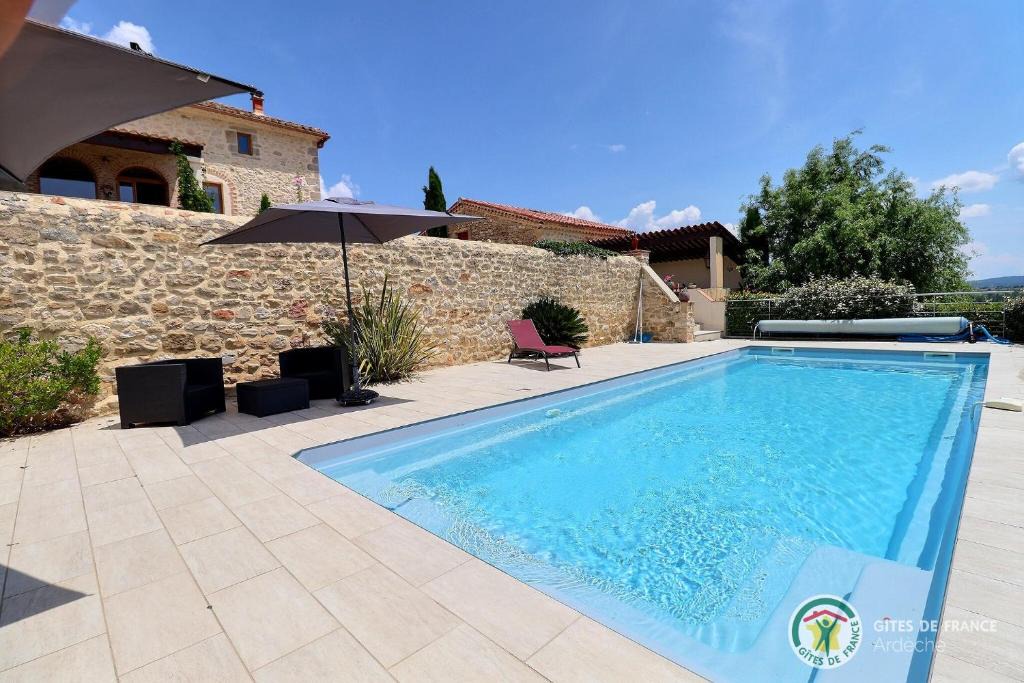 Saint-Sauveur-de-Cruzieres House | Le Bonlieu des Volets rouges