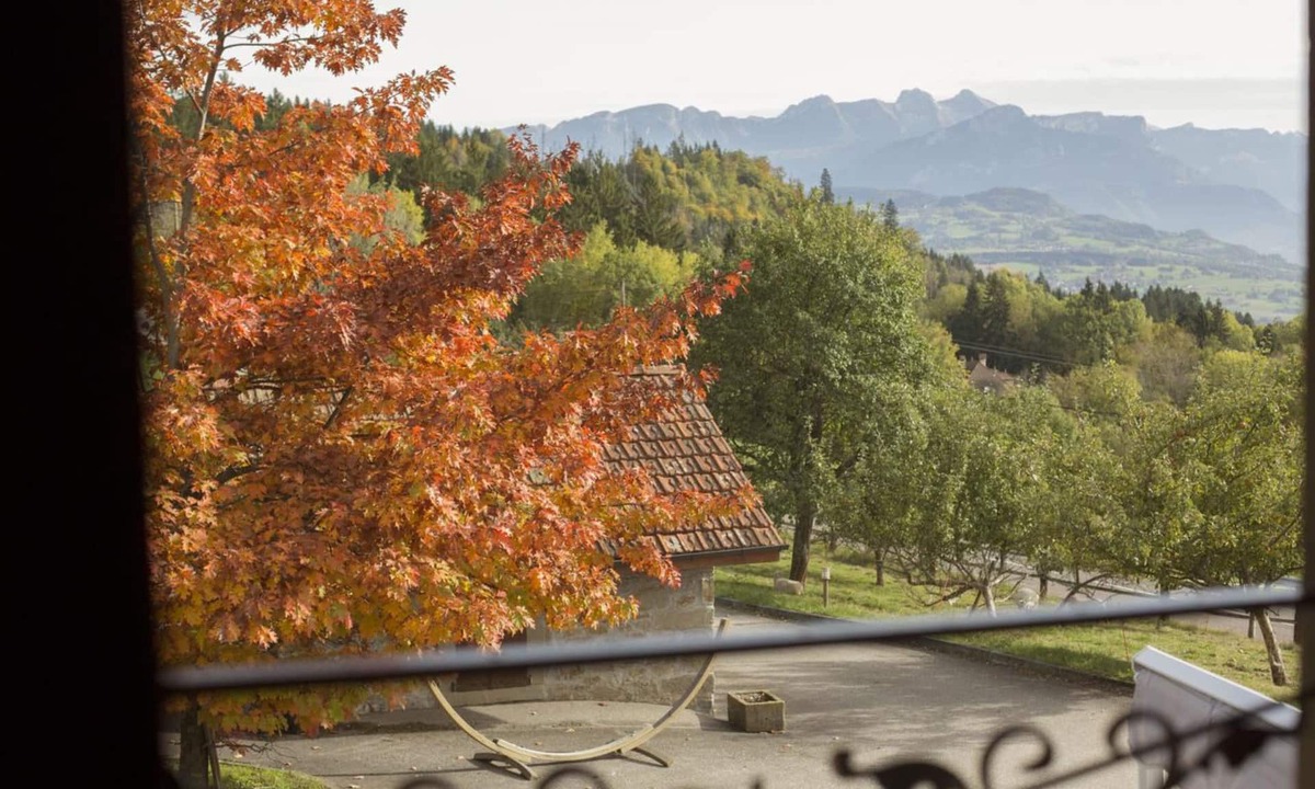 Lucinges Hotel | Le Bonheur dans le Pré