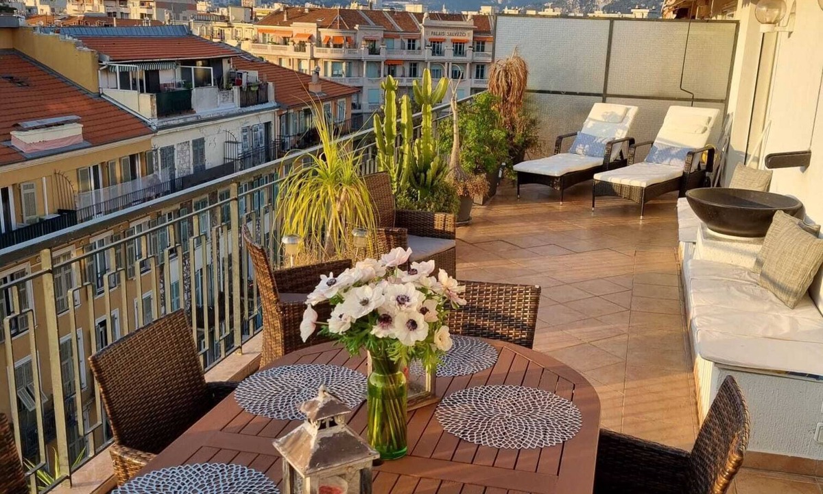 Quartier du Port Apartment | Le Boulevard de Nice