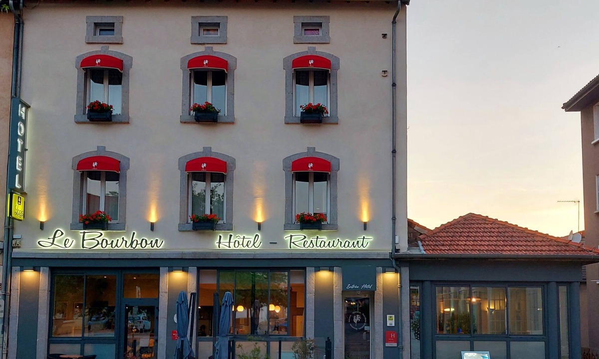 Yssingeaux Hotel | Le Bourbon