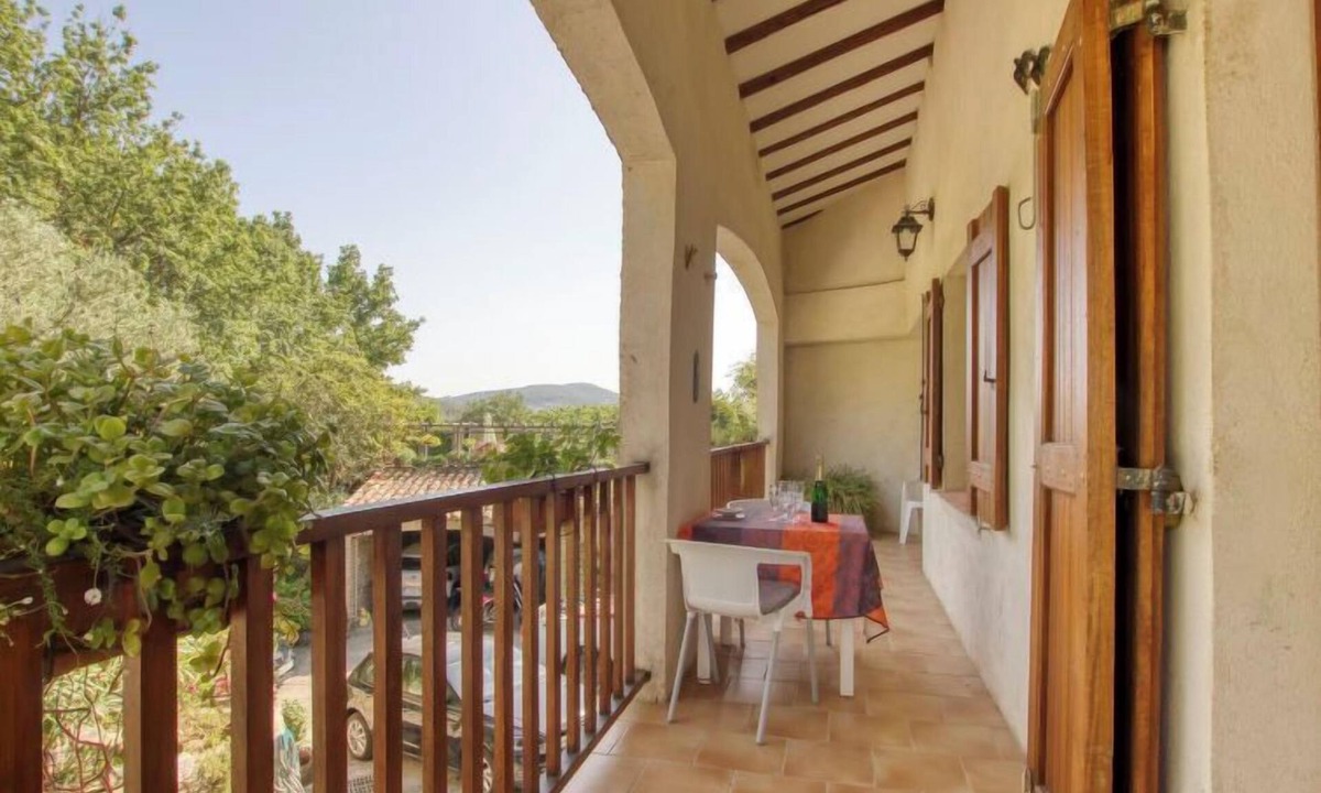 Le Castellet House | Le Brulat by Interhome