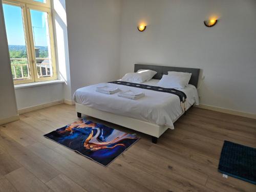 Saint-Mars-sur-la-Futaie House | Le BUREAU