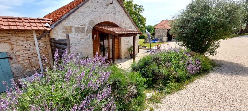 Orniac House | Le Célé