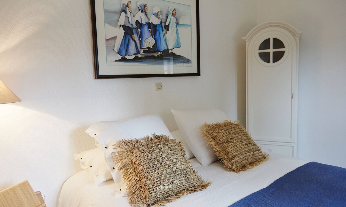 Cite House | Le cabanon de Ninon, a small charming landmark near Perros-Guirec