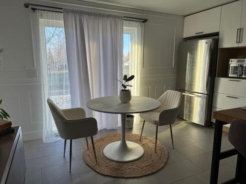 Madison Apartment | Le cabrera 1B