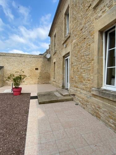 Banville House | Le Camp Romain, maison familiale avec terrain