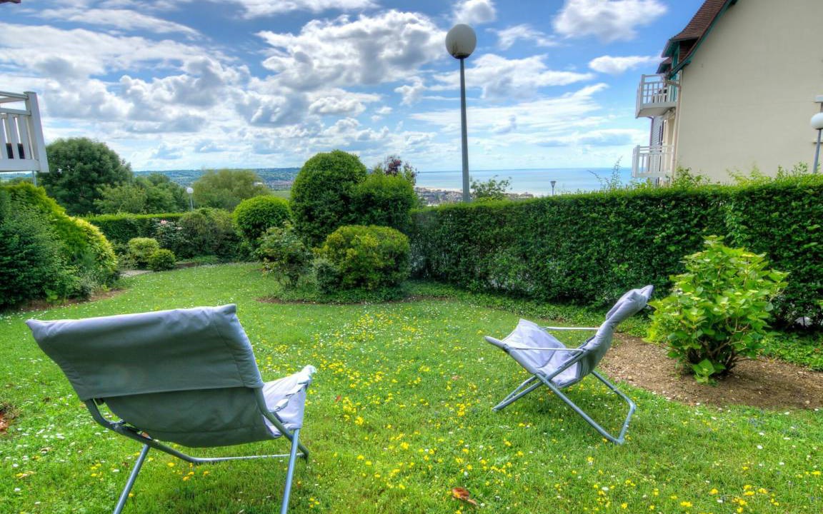 Blonville-sur-Mer Apartment | Le Cap Bleu 251.2