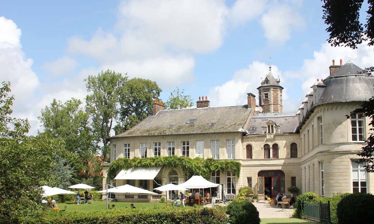 Aubry-du-Hainaut Hotel | Le Château d'Aubry
