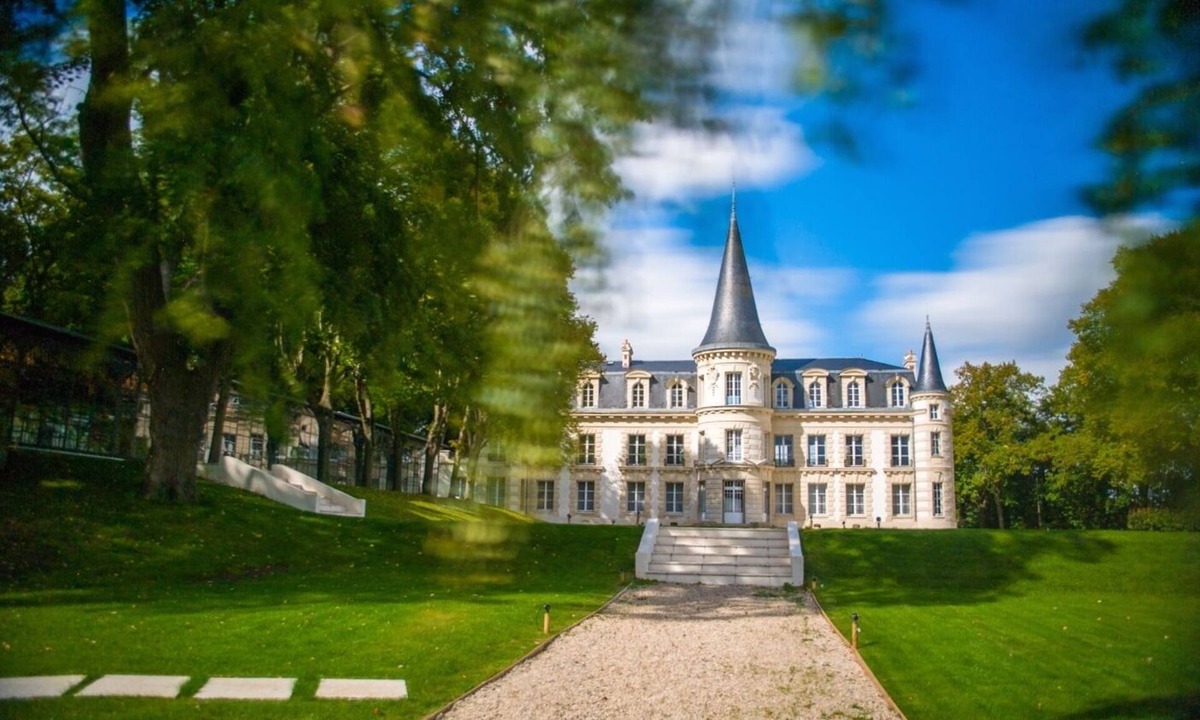 Hardricourt House | Le Château d'Hardricourt