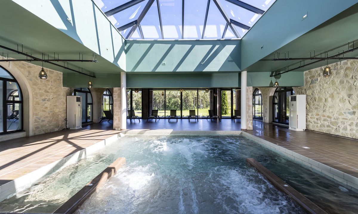 La Martre Hotel | Le Château de Taulane