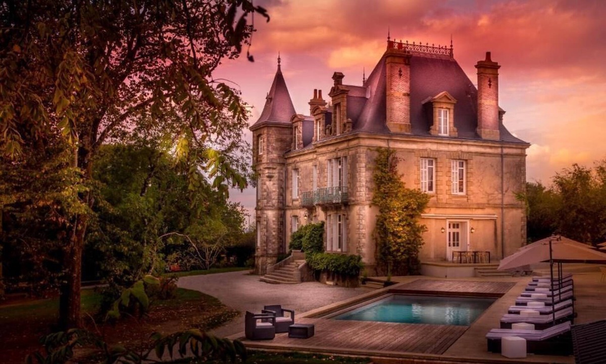 La Gaubretiere House | Le Château des Tourelles en Vendée