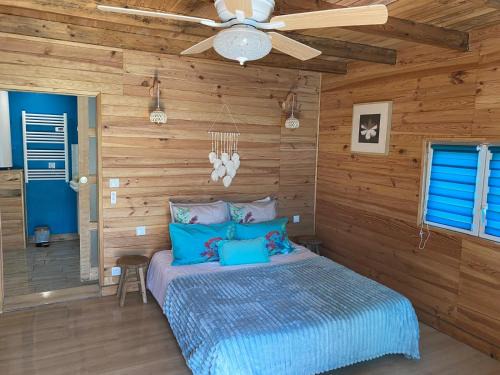 Putot-en-Auge Bed & Breakfast | Le Chalet BLEU - Tout Bonnement Bien