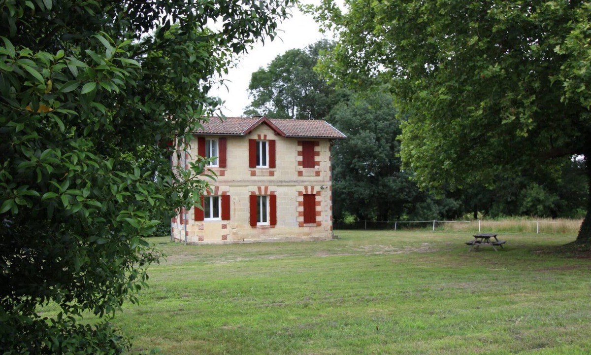Cussac-Fort-Medoc House | Le Chalet du Jardinier