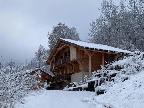 Saint-Nicolas-de-Veroce Ski Chalet | Le Chalet MontBlanc
