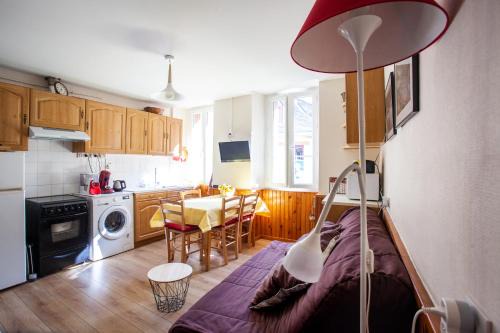 Bagneres-de-Luchon Apartment | Le Chamayou - wifi - proche télécabine - centre Luchon