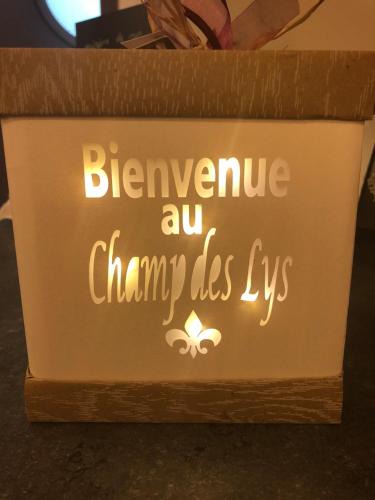 Amancey Hotel | Le Champ des Lys