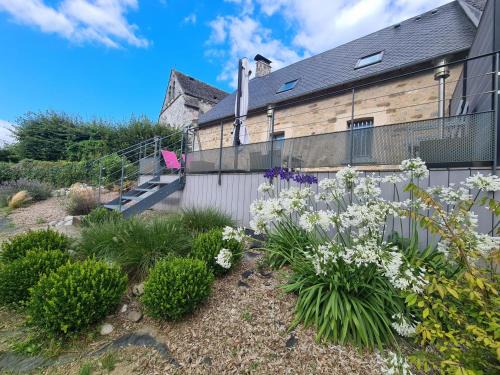 Chapelle-Spinasse House | Le chapelou