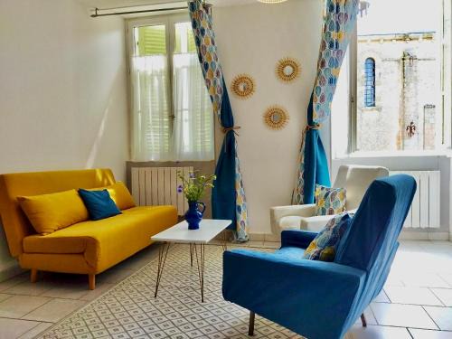 Chateaumeillant Apartment | Le Chapitre