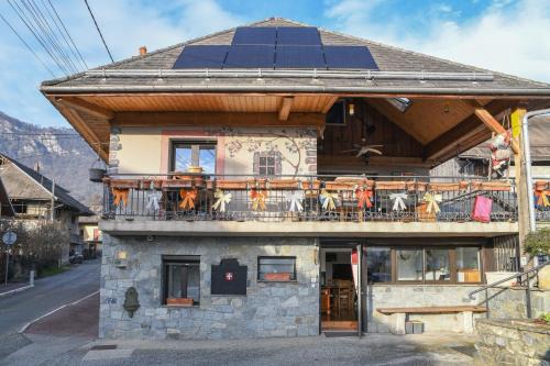 Saint-Pierre-d'Albigny Apartment | Le Chat De La Martine -Clim Parking