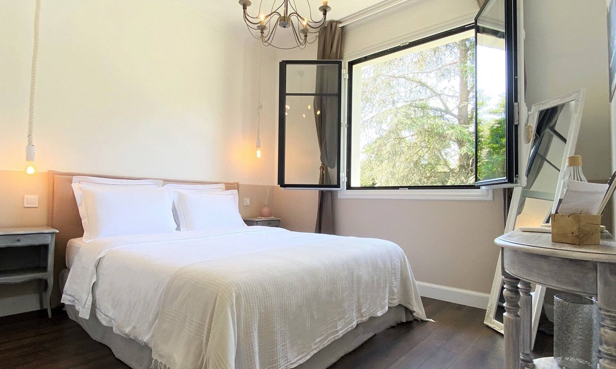 Saint-Andre Apartment | Le Chat Vert - Adults Only apartments