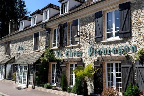 Saint-Leger-en-Yvelines Hotel | Le Chene Pendragon