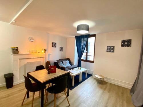 Vivonne Apartment | Le Clain de Vivonne, cosy appartement plein centre