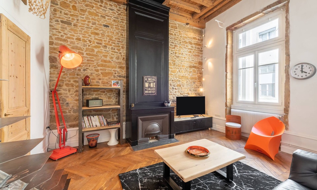 Bellecour - Hotel Dieu Apartment | Le Clockwork - T4 spacieux à Bellecour
