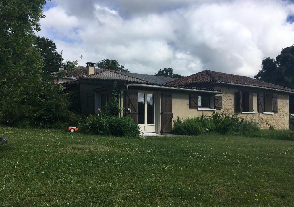 Saint-Junien House | Le Clos Crista Galli