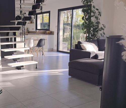 Pruille-le-Chetif House | Le Clos de Chênes * 8 pers. * jardin * Wifi